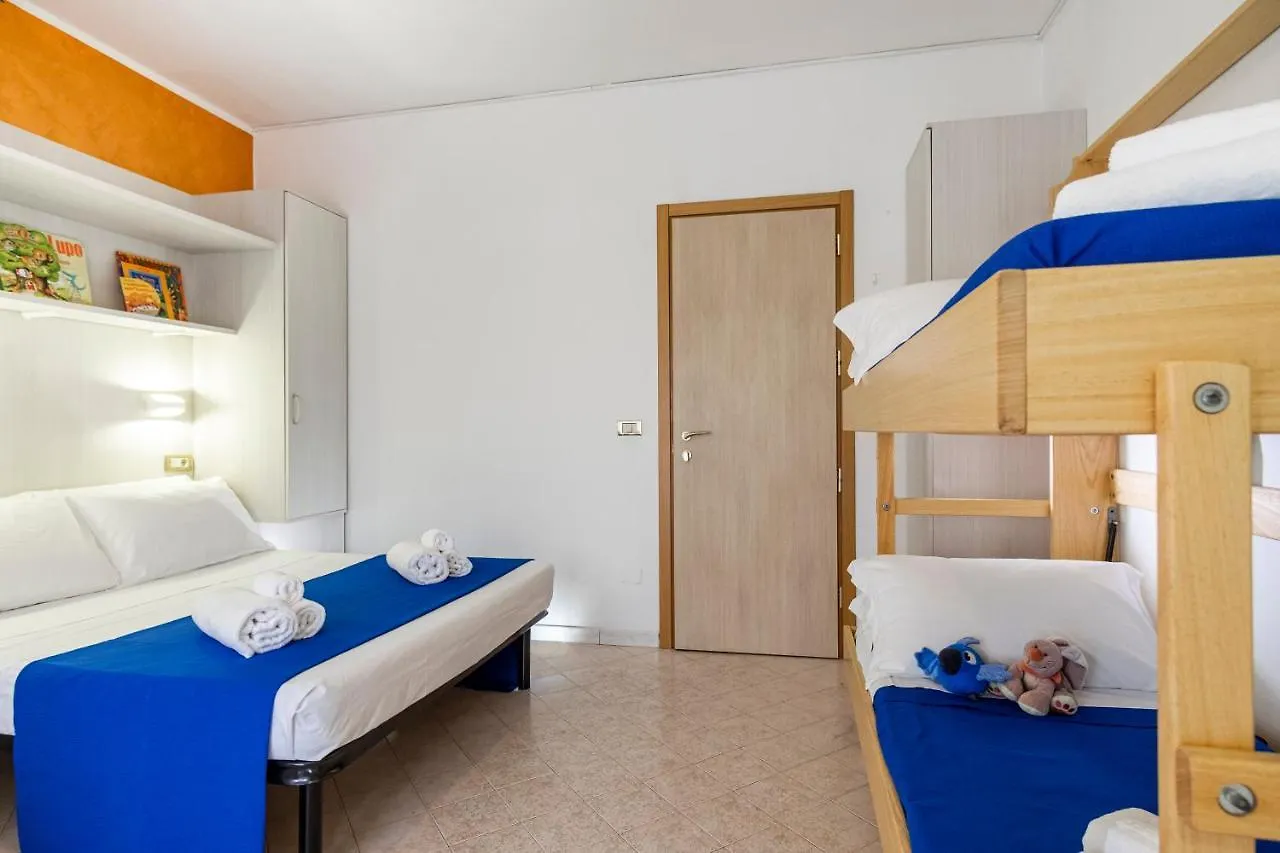 ריצ'יונה Hotel Tre Rose