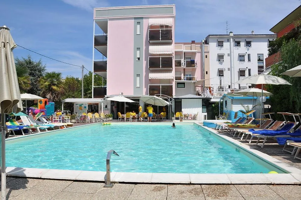 Hotel Tre Rose 3*, Риччоне